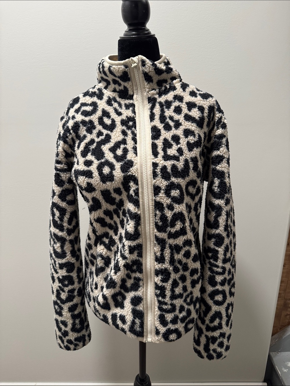 Leopard Print Fleece Zip Jacket - Cream & Black